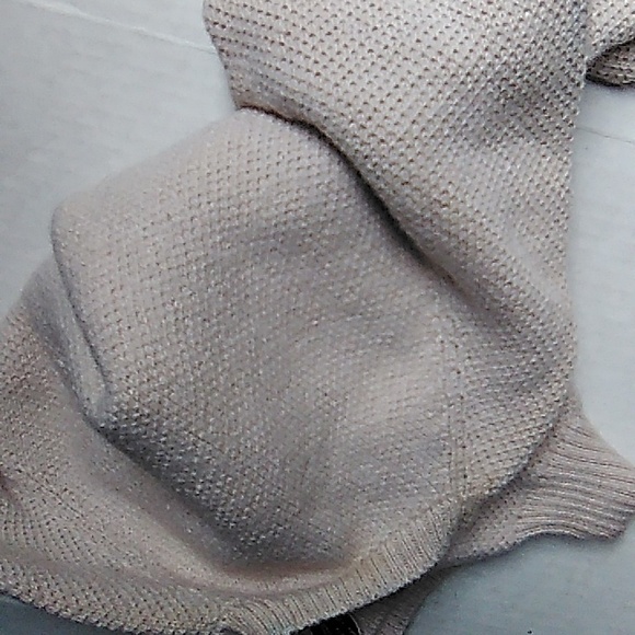 Peruvian Connection sweater - Picture 14 of 17